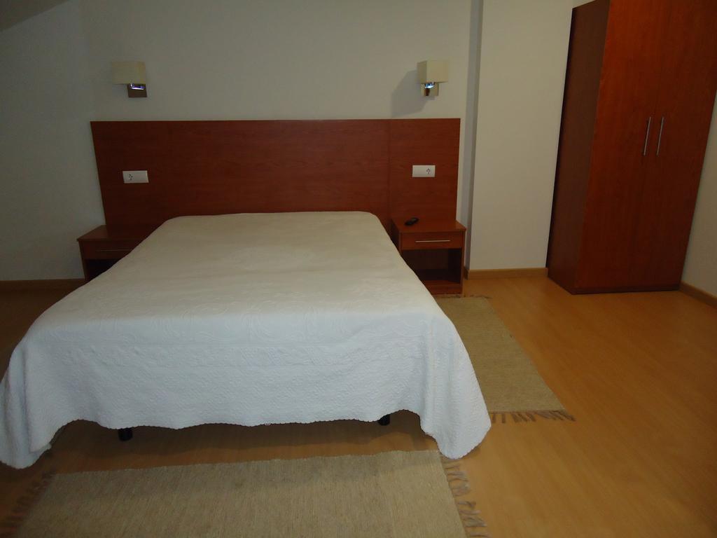 Residencial Coroa D'Ouro Hotel Fatima Phòng bức ảnh
