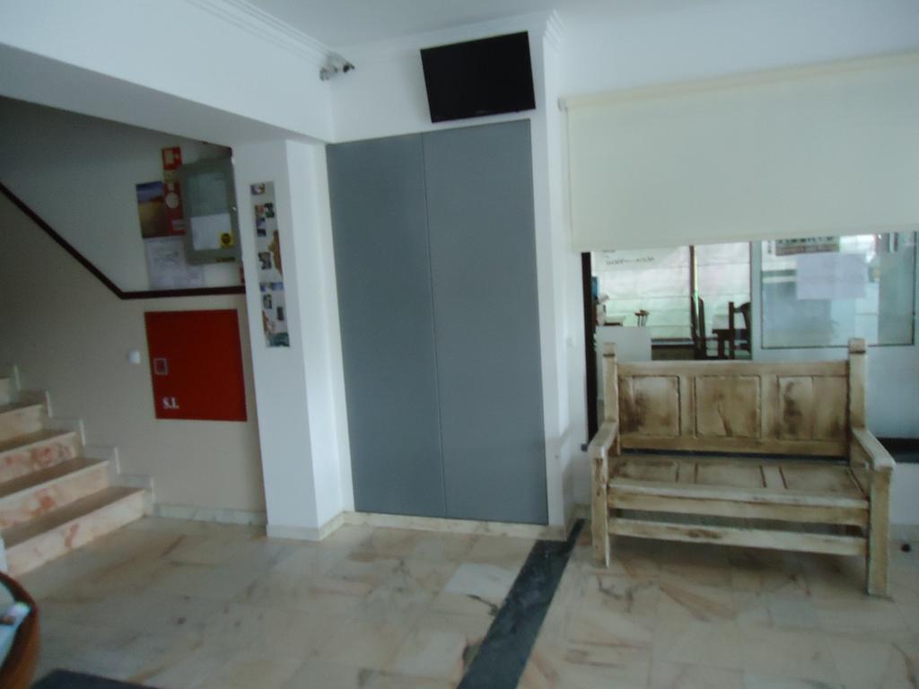 Residencial Coroa D'Ouro Hotel Fatima Ngoại thất bức ảnh